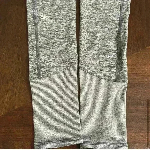 Alo legging - Picture 8 of 8